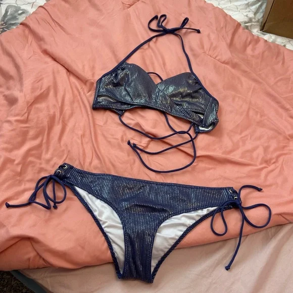 PINK Victoria’s Secret Shiny Blue Bikini - Picture 10 of 16